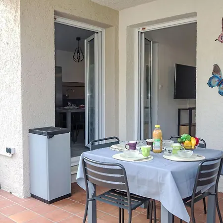 Les Pierres De Jade By Interhome Appartement